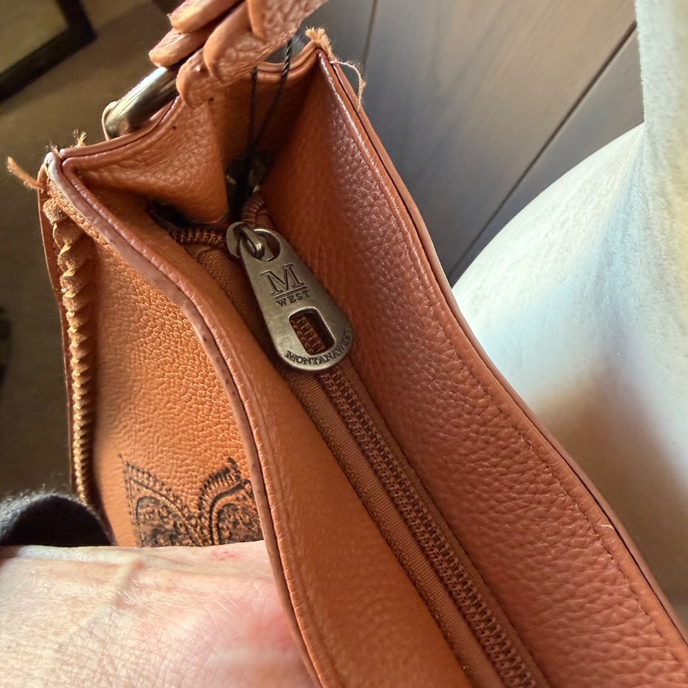 MONTANA WEST Concealed Carry Hobo Bag *NEW* - Picture 11 of 15